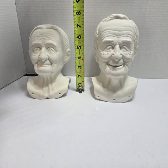 Elegant Cream Bust Sculpture Pair - Picture 7 of 10